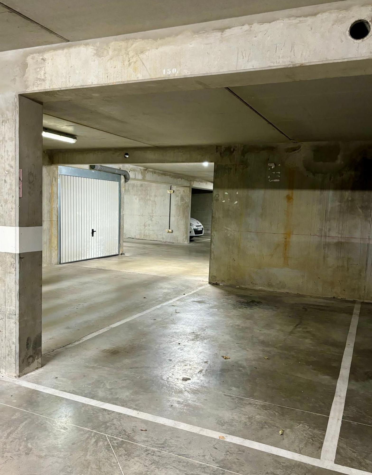 Appartement Proche Centre Parking & Terrasse Besançon Exteriör bild